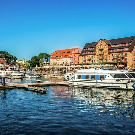 公寓 Seeadler - Gemuetliches Mit Balkon & Panoramablick Auf Mueritz 瓦伦