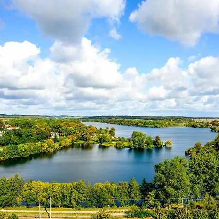 Seeadler - Gemuetliches Mit Balkon & Panoramablick Auf Mueritz * 瓦伦